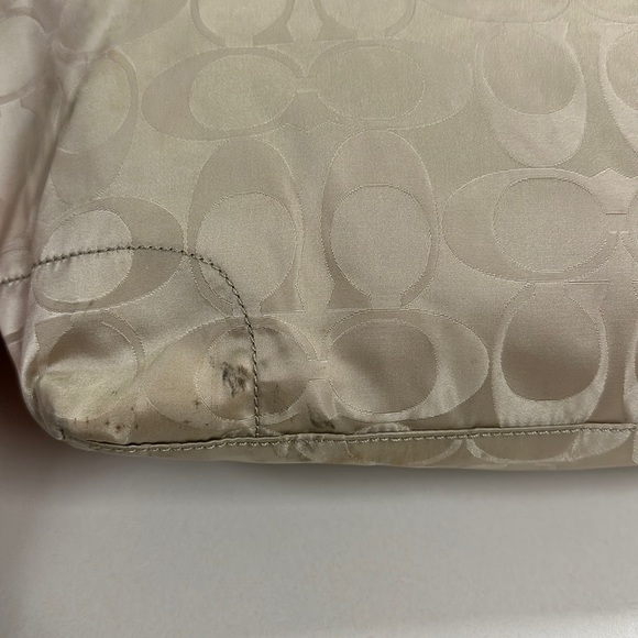 SOLD🔥🔥🔥Coach Signature Nylon Tote Bag - Picture 2 of 16